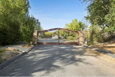 27051 Toyon Ridge Trail, Valley Center, CA 92082 - Photo 18