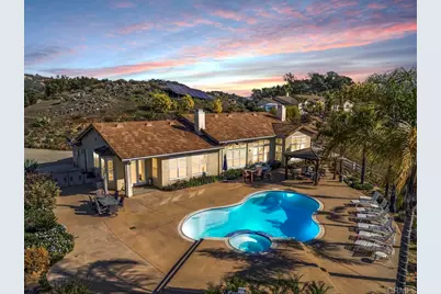 27051 Toyon Ridge Trail, Valley Center, CA 92082 - Photo 2