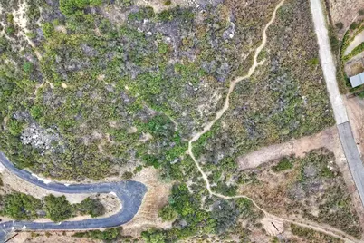 25183 Jesmond Dene Rd, Escondido, CA 92026 - Photo 2