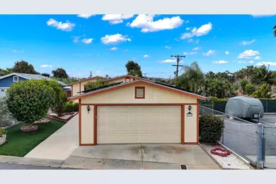 1164 Via Santa Paulo, Vista, CA 92081 - Photo 32