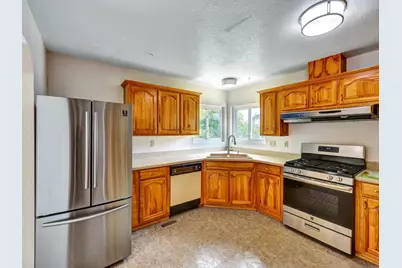 1164 Via Santa Paulo, Vista, CA 92081 - Photo 14
