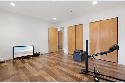 2265 Warmlands Avenue, Vista, CA 92084 - Photo 32