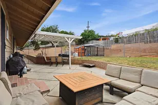 2265 Warmlands Ave, Vista, CA 92084 - Photo 42