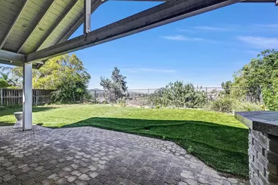 1898 Almagro Lane, Escondido, CA 92026 - Photo 18