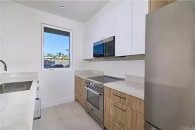 3903 Haines, San Diego, CA 92109 - Photo 6