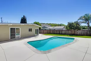 147 Tropicana Dr, Oceanside, CA 92054 - Photo 46