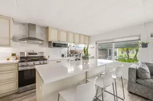 33 Parkwood Ln, Oceanside, CA 92054 - Photo 8