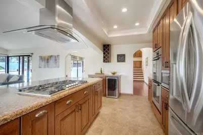 2740 Crownpoint Pl, Escondido, CA 92027 - Photo 12