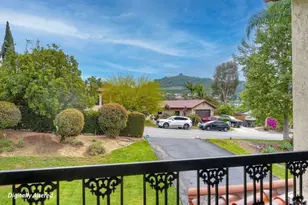 2740 Crownpoint Pl, Escondido, CA 92027 - Photo 26