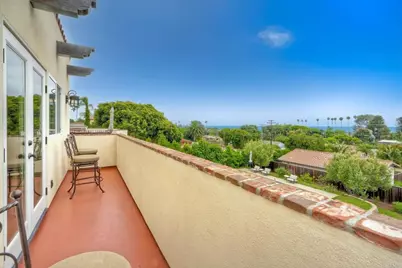 1007 Eolus Avenue, Encinitas, CA 92024 - Photo 18