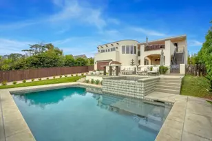 1007 Eolus Ave, Encinitas, CA 92024 - Photo 2