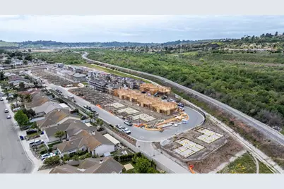 707 Kingbird Loop, Oceanside, CA 92058 - Photo 2