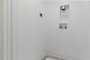 2541 Delphinium Ln, Carlsbad, CA 92008 - Photo 6