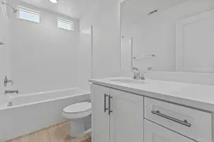 2541 Delphinium Ln, Carlsbad, CA 92008 - Photo 12