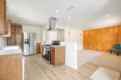 3607 Frenzel Circle, Oceanside, CA 92056 - Photo 2