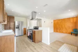 3607 Frenzel Cir, Oceanside, CA 92056 - Photo 2