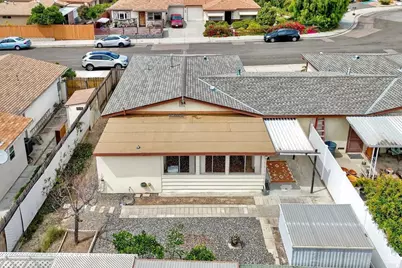 3607 Frenzel Circle, Oceanside, CA 92056 - Photo 4