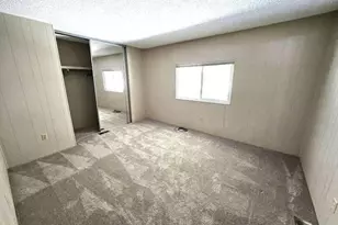 8975 Lawrence Welk Dr, Escondido, CA 92026 - Photo 16