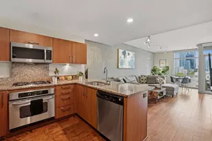 800 The Mark Ln, San Diego, CA 92101 - Photo 2