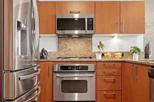 800 The Mark Ln, San Diego, CA 92101 - Photo 8