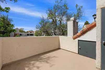 333 Melrose Dr. #F, Vista, CA 92083 - Photo 36