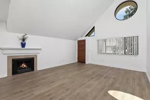 333 Melrose Dr, Vista, CA 92083 - Photo 6