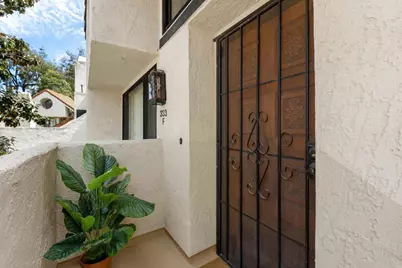 333 N Melrose Dr. #F, Vista, CA 92083 - Photo 12