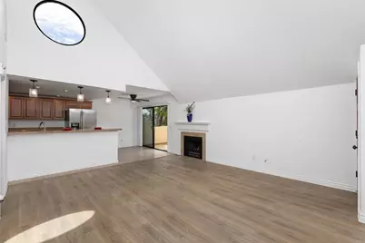 333 Melrose Dr. #F, Vista, CA 92083 - Photo 22