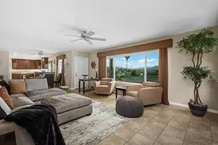 220 Journeys End, Vista, CA 92083 - Photo 8