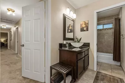 220 Journeys End, Vista, CA 92083 - Photo 14