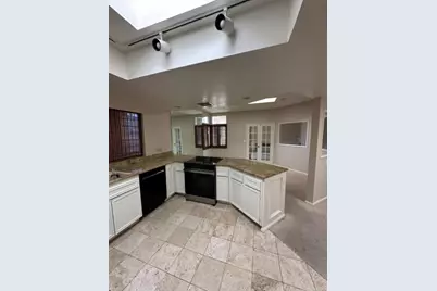 2306 Palos Verdes Drive #302, Palos Verdes Estates, CA 92074 - Photo 18