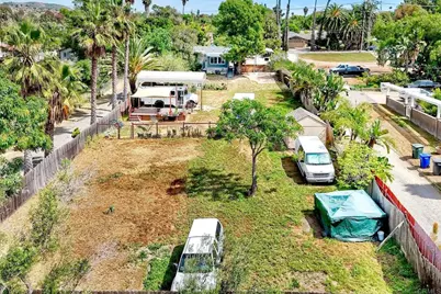 513 Smilax, Vista, CA 92081 - Photo 40