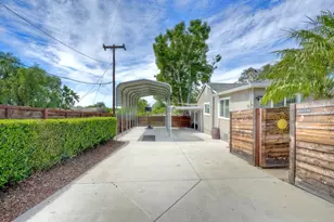 513 Smilax, Vista, CA 92081 - Photo 34