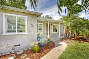 513 Smilax, Vista, CA 92081 - Photo 2