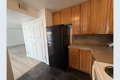 390 E Madison #A, El Cajon, CA 92020 - Photo 10