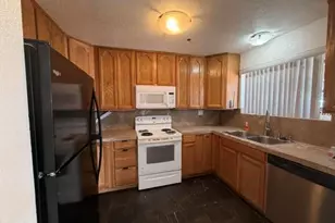 390 E Madison, El Cajon, CA 92020 - Photo 4