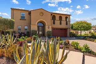 809 Dolphin Cir, Encinitas, CA 92024 - Photo 2