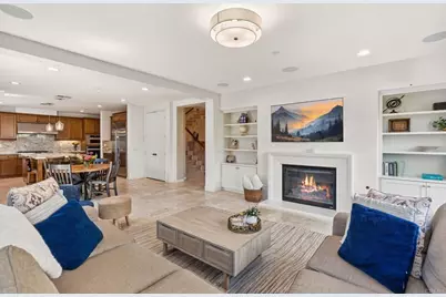 809 Dolphin Circle, Encinitas, CA 92024 - Photo 24