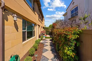 809 Dolphin Cir, Encinitas, CA 92024 - Photo 10