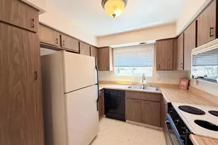 3738 Hickory Way, Oceanside, CA 92057 - Photo 8