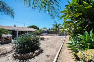 2094 Thibodo Ct, Vista, CA 92081 - Photo 32