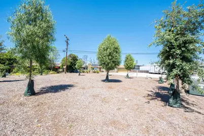 2094 Thibodo Ct, Vista, CA 92081 - Photo 36