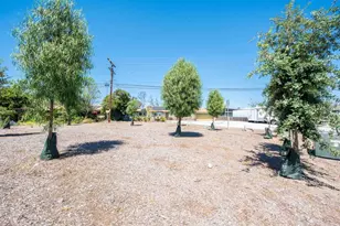 2094 Thibodo Ct, Vista, CA 92081 - Photo 36