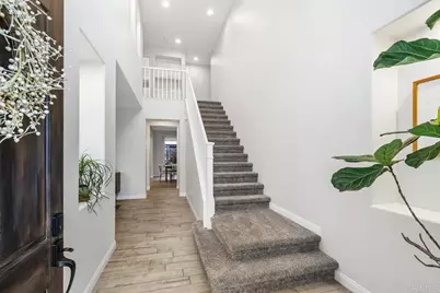 39947 Hudson Ct, Temecula, CA 92591 - Photo 6