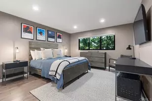 8675 Glenwick Ln, La Jolla, CA 92037 - Photo 22