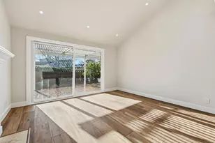 819 Daphne Ct, Carlsbad, CA 92011 - Photo 6