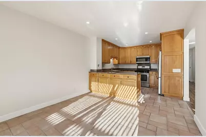 819 Daphne Court, Carlsbad, CA 92011 - Photo 10