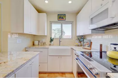 1982 Fairlee Drive, Encinitas, CA 92024 - Photo 18