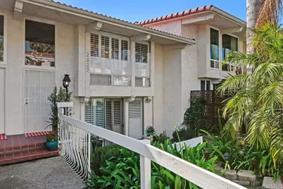 2327 Caringa Way #3, Carlsbad, CA 92009 - Photo 8
