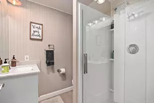 2327 Caringa Way, Carlsbad, CA 92009 - Photo 36